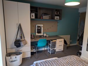 Photo 7- click for photo gallery